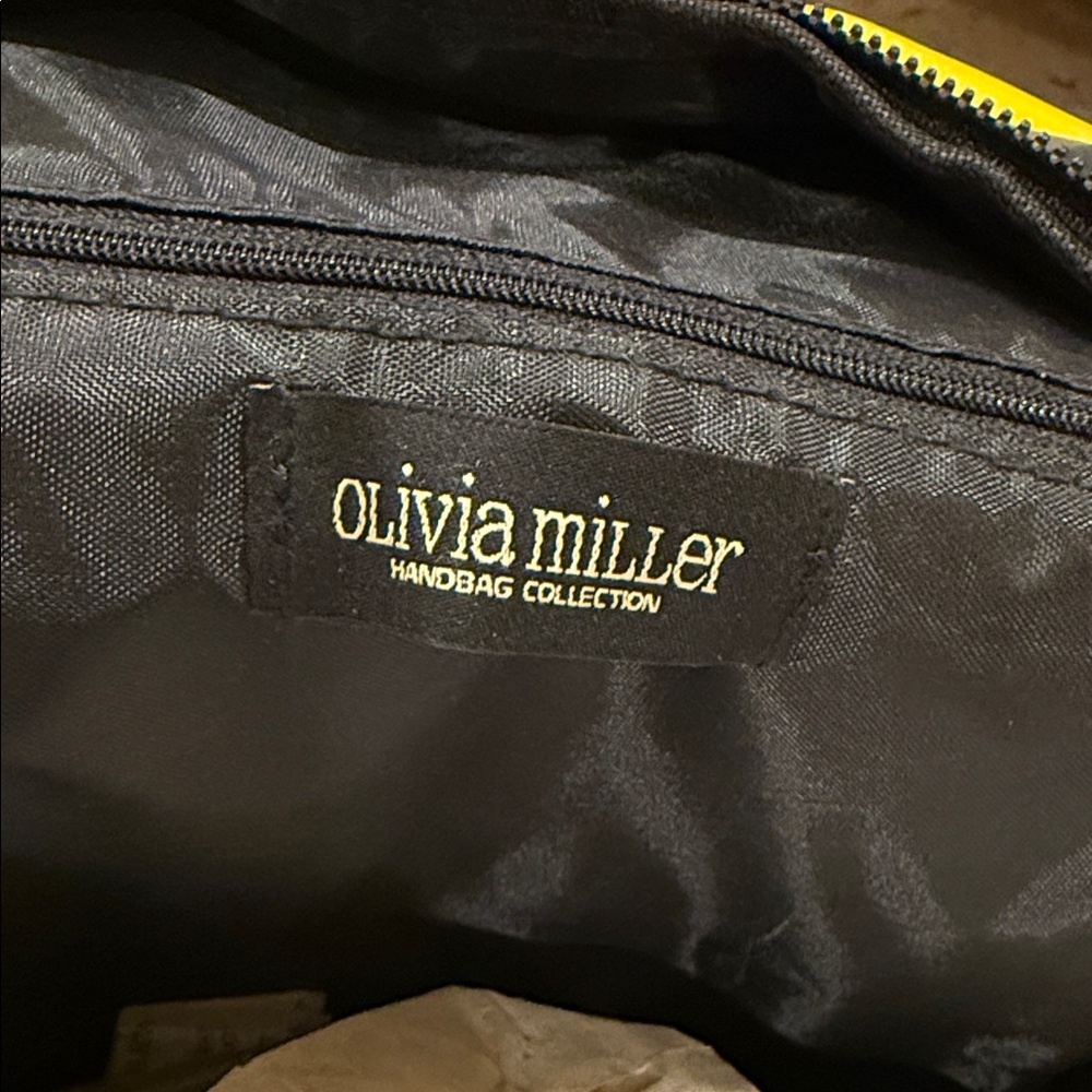 Brand new Women’s Yellow Camo Backpack - Stylish Everyday Backpack. Best offer! - Picture 5 of 6